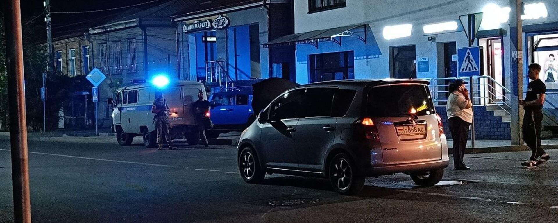 Последствия ДТП на улице 8 июня в Цхинвале  - Sputnik Южная Осетия, 1920, 19.07.2025