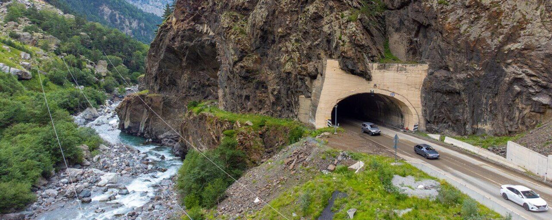 Буронский тоннель на Транскаме  - Sputnik Южная Осетия, 1920, 24.07.2025