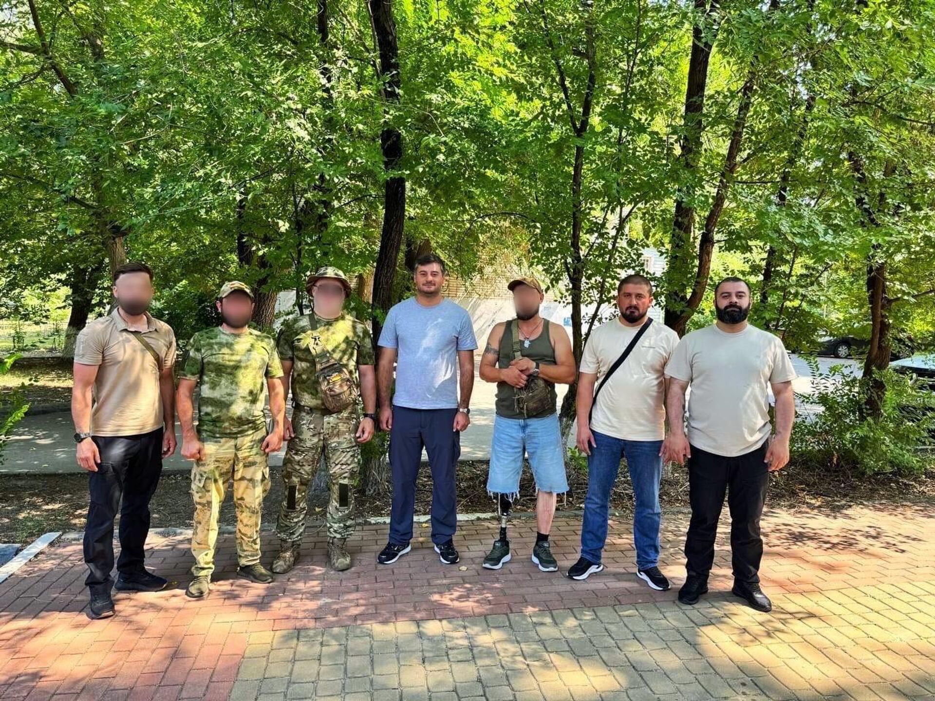 Президент Южной Осетии направил в зону СВО партию высокотехнологичного оборудования для фронта⁣⁣⠀ - Sputnik Южная Осетия, 1920, 06.08.2025