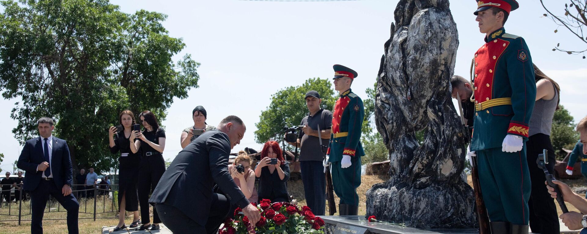 В Южной Осетии почтили память мирных жителей, погибших в ходе войны 08.08.08 - Sputnik Южная Осетия, 1920, 08.08.2025