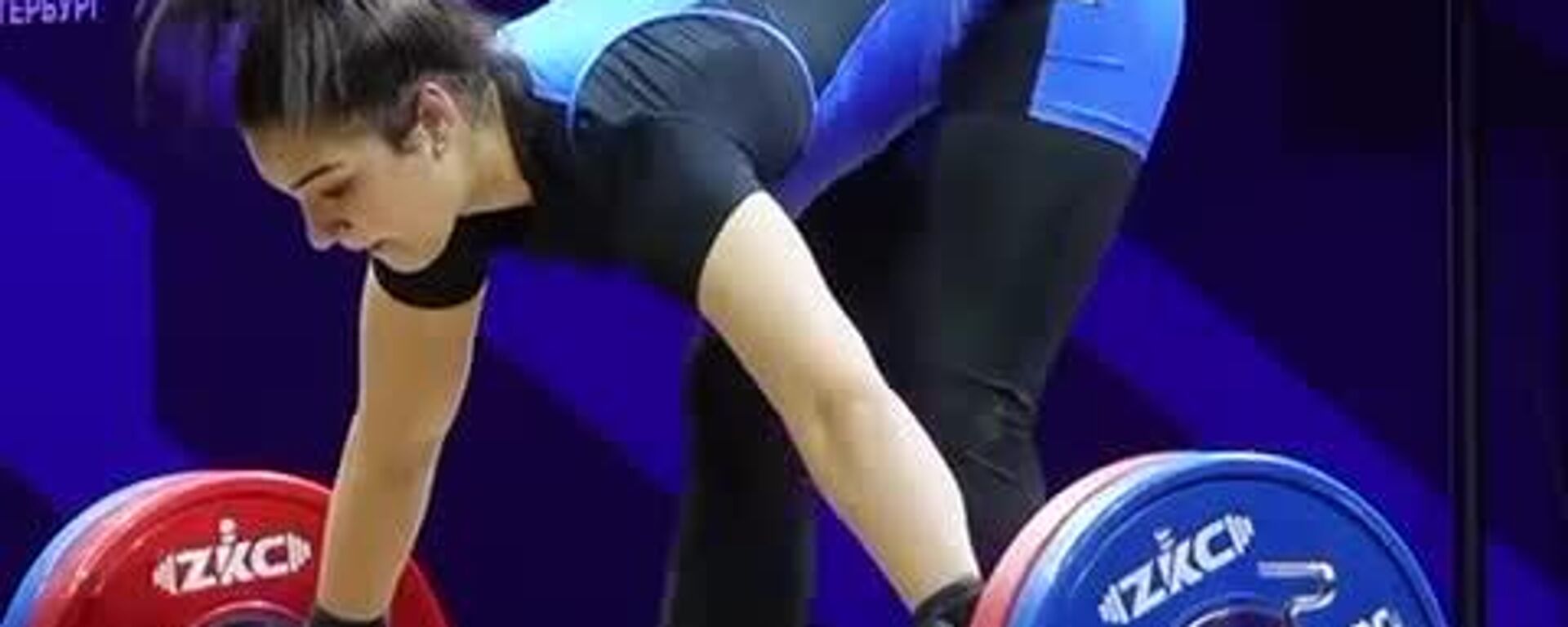 Зарина Гусалова стала двукратной чемпионкой России по тяжёлой атлетике и поедет на чемпионат мира - Sputnik Южная Осетия, 1920, 12.08.2025