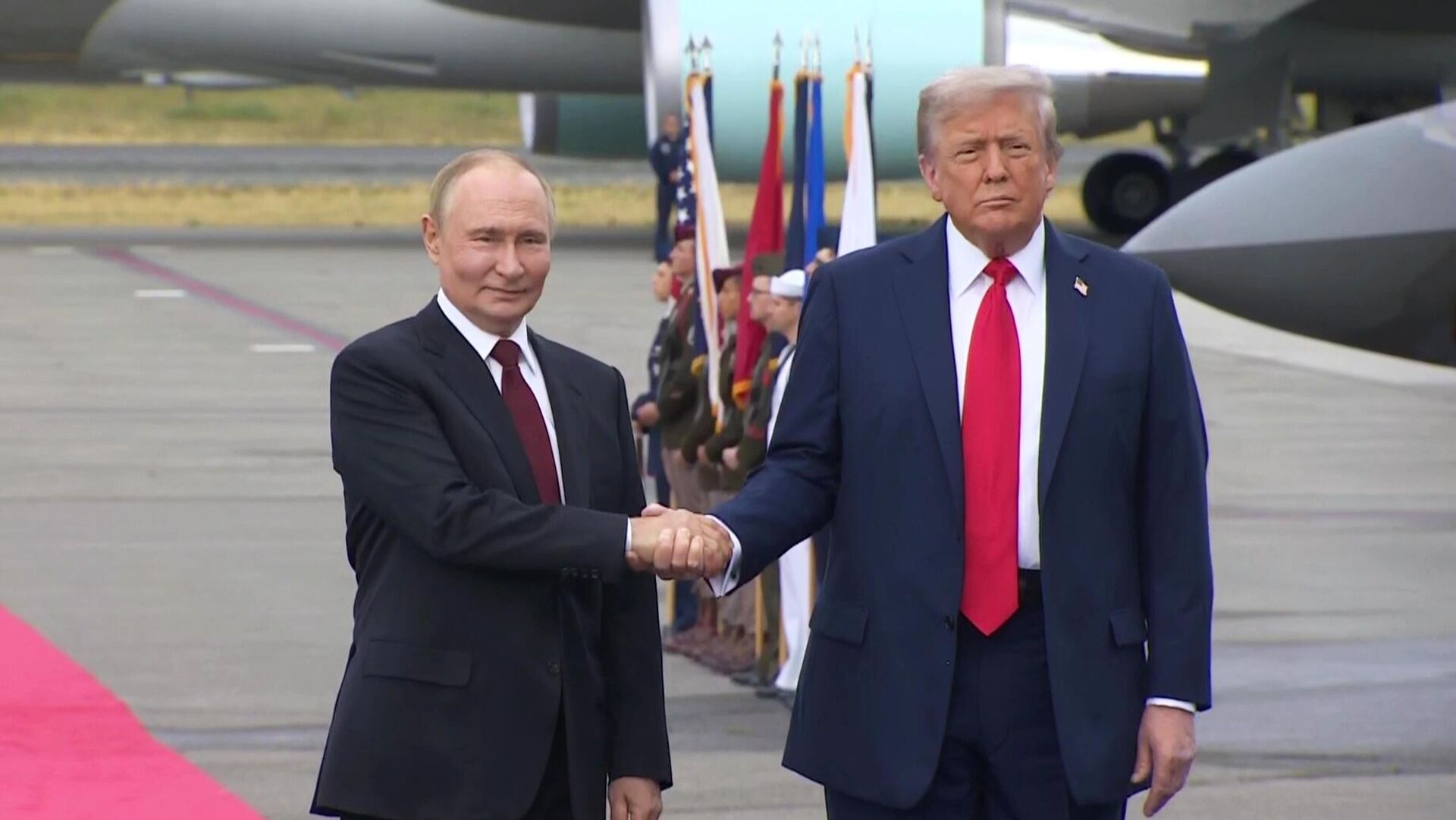 Встреча президентов России и США на Аляске Встреча президентов России и США на Аляске - Sputnik Южная Осетия, 1920, 22.08.2025