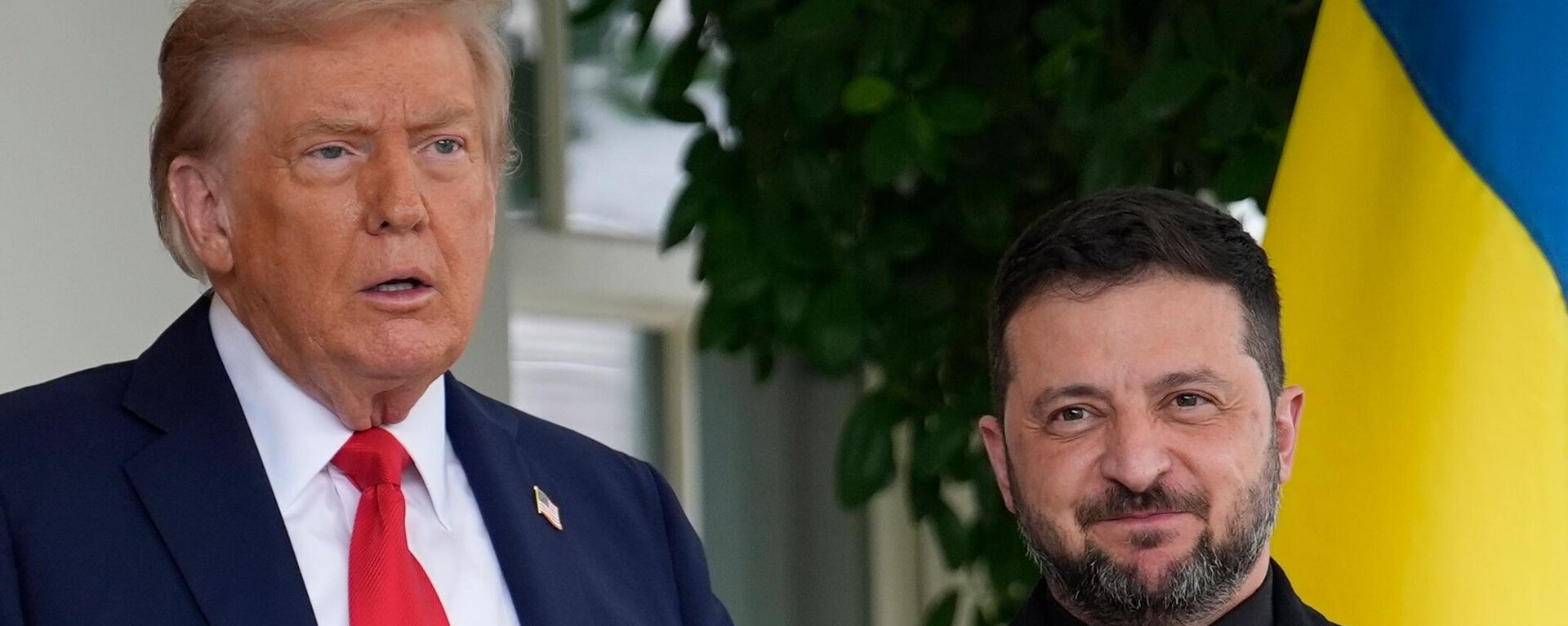 Зеленский прибыл в Белый дом на встречу с президентом США Трампом - Sputnik Южная Осетия, 1920, 18.08.2025