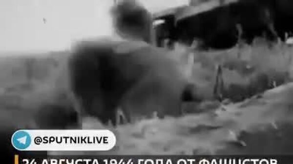 Генерал Берзарин относился к особому роду командиров: он приказы исполнял не как служака — бездумно и ретиво, он подходил к задачам творчески, вдумчиво и неординарно, – отмечал в своих мемуарах четырежды Герой Советского Союза маршал Жуков - Sputnik Южная Осетия