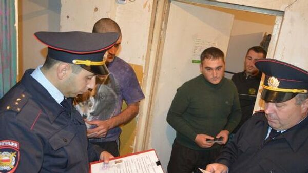 УВМ и КГБ провели совместный рейд и выявили нарушителей миграционного законодательства - Sputnik Южная Осетия
