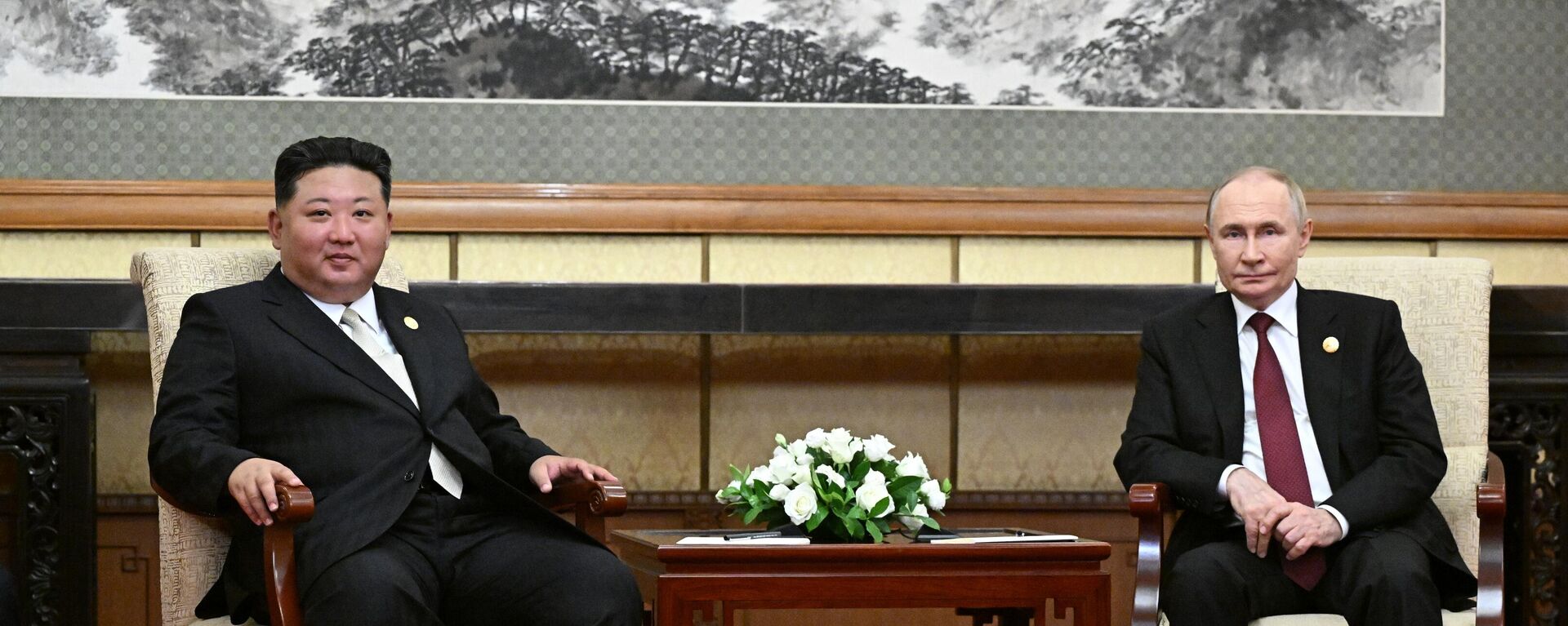 Официальный визит президента Владимира Путина в Китай - Sputnik Южная Осетия, 1920, 03.09.2025