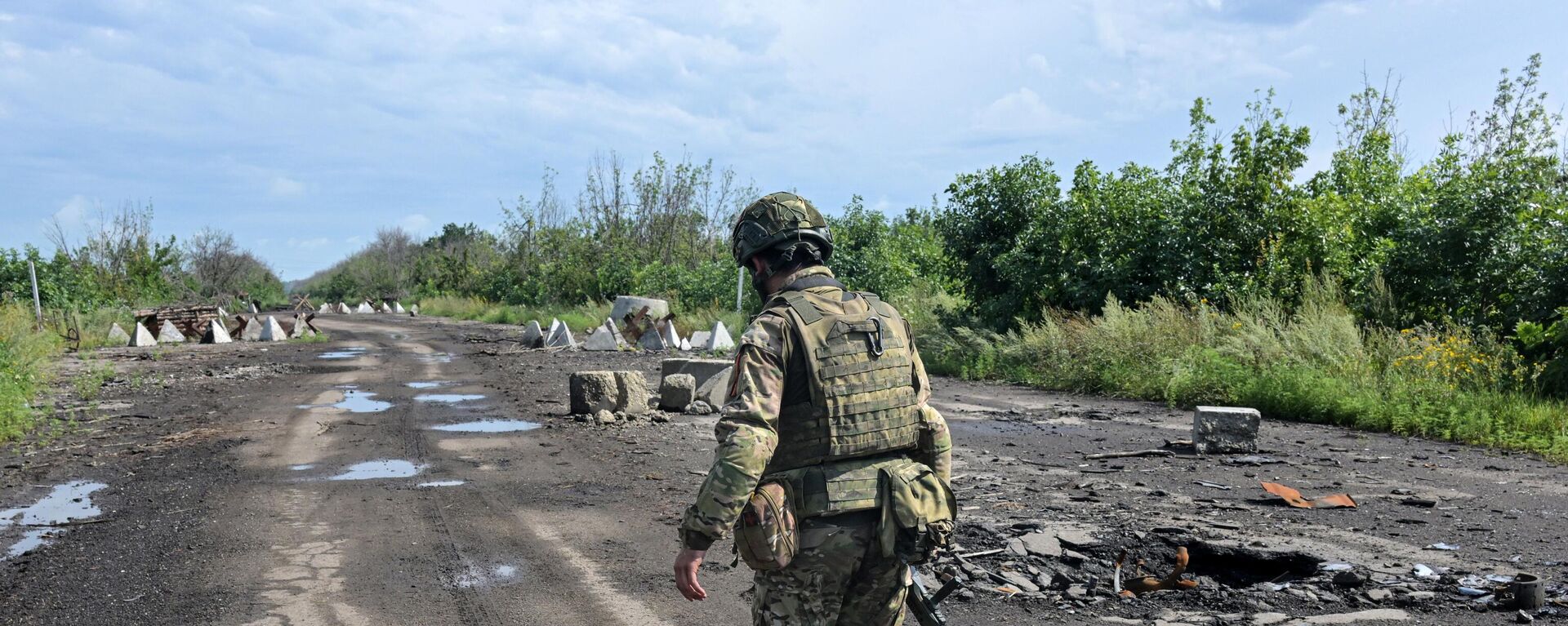 Военнослужащий ВС РФ на Купянском направлении. Архивное фото  - Sputnik Южная Осетия, 1920, 03.09.2025