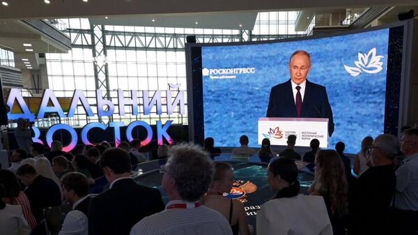 Заявления Путина на ВЭФ: новые технологии, рост экономики и поставки газа - Sputnik Южная Осетия