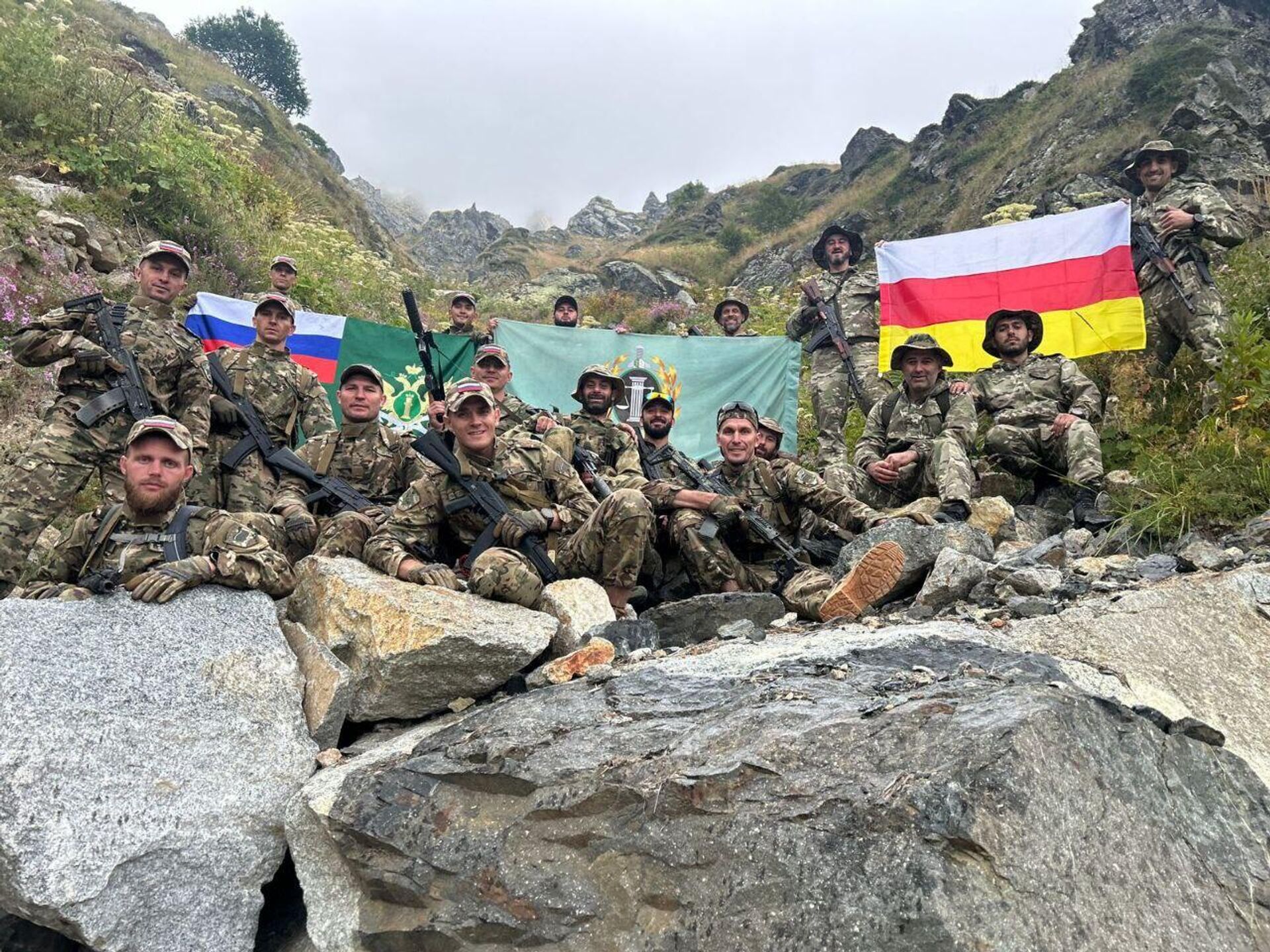 Международные учения специальных подразделений органов принудительного исполнения министерств юстиции  - Sputnik Южная Осетия, 1920, 10.09.2025