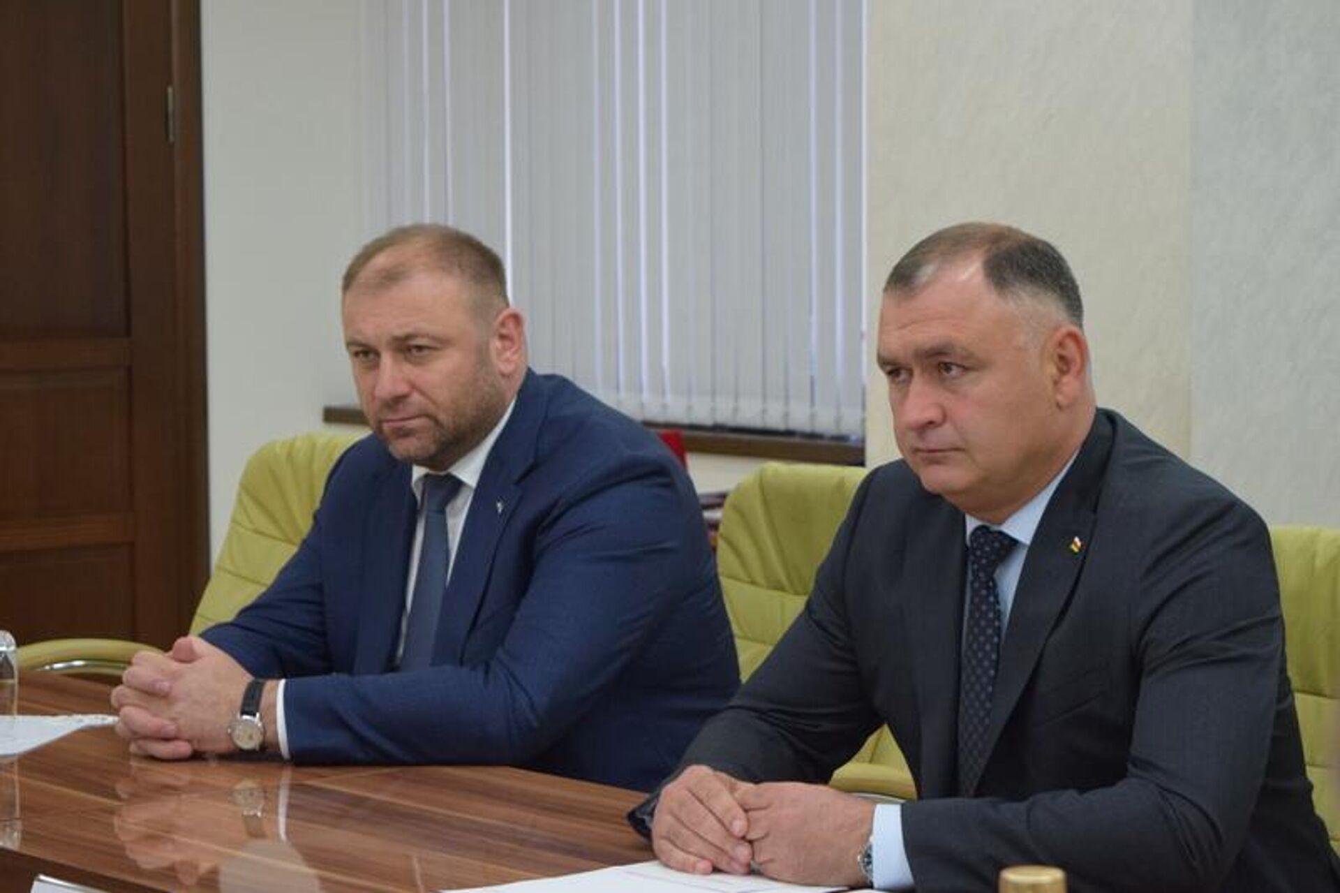 Президент Южной Осетии Алан Гаглоев провел встречу с президентом Российского союза промышленников и предпринимателей (РСПП) Александром Шохиным - Sputnik Южная Осетия, 1920, 18.09.2025
