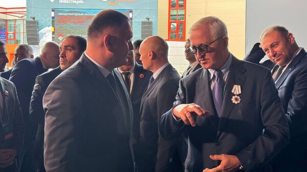 Фыццаг ӕхсӕнадӕмон экономикон форум Южная Осетия. Горизонты инвестиций  - Sputnik Хуссар Ирыстон