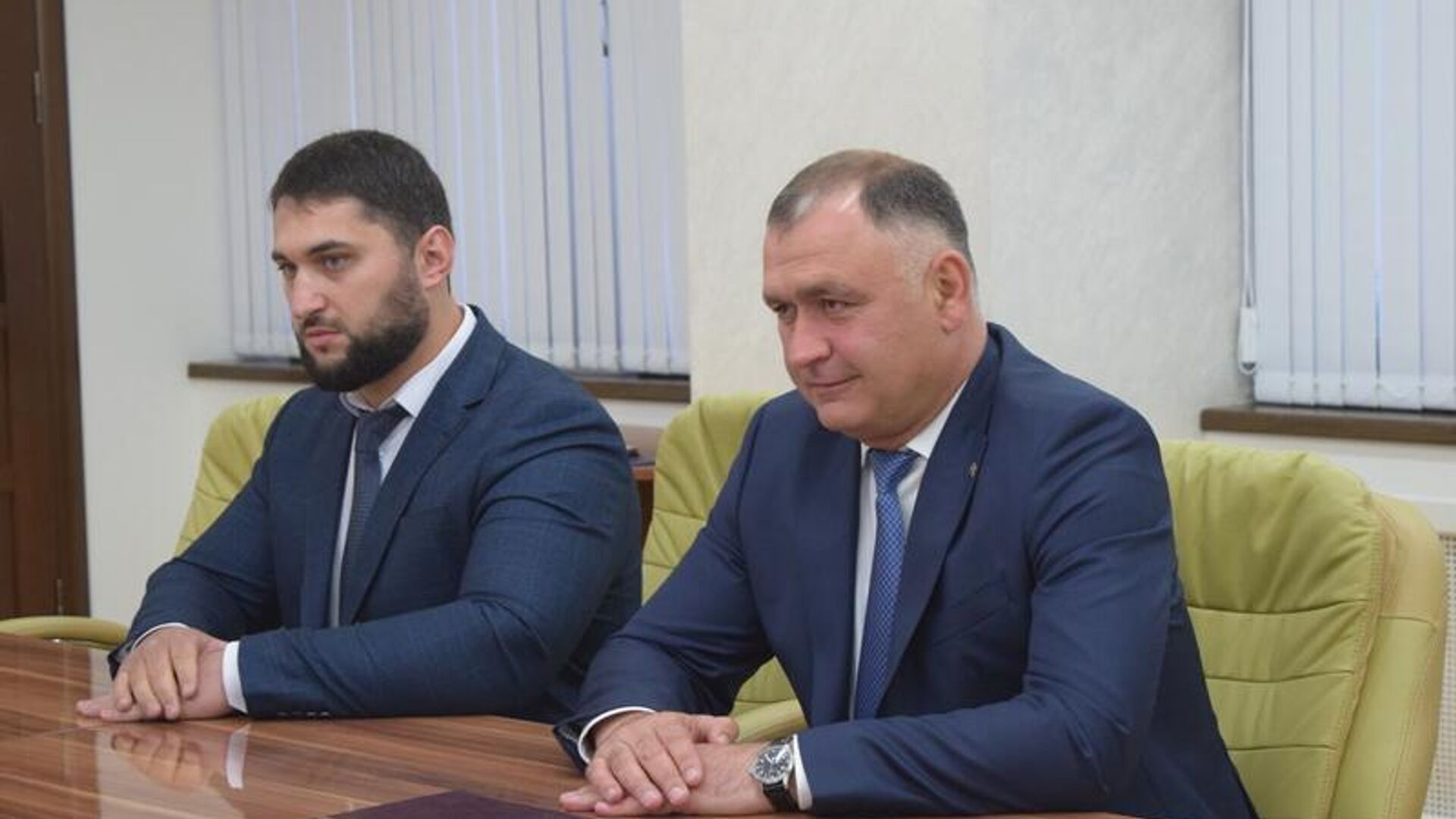Президент Алан Гаглоев принял делегацию Ульяновской области Российской Федерации. Президент Алан Гаглоев принял делегацию Ульяновской области Российской Федерации. - Sputnik Южная Осетия, 1920, 20.09.2025