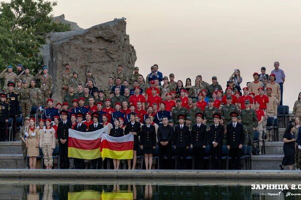 Отряд из Южной Осетии в составе армии Волга взял бронзу на всероссийской военно-патриотической игре Зарница - Sputnik Южная Осетия