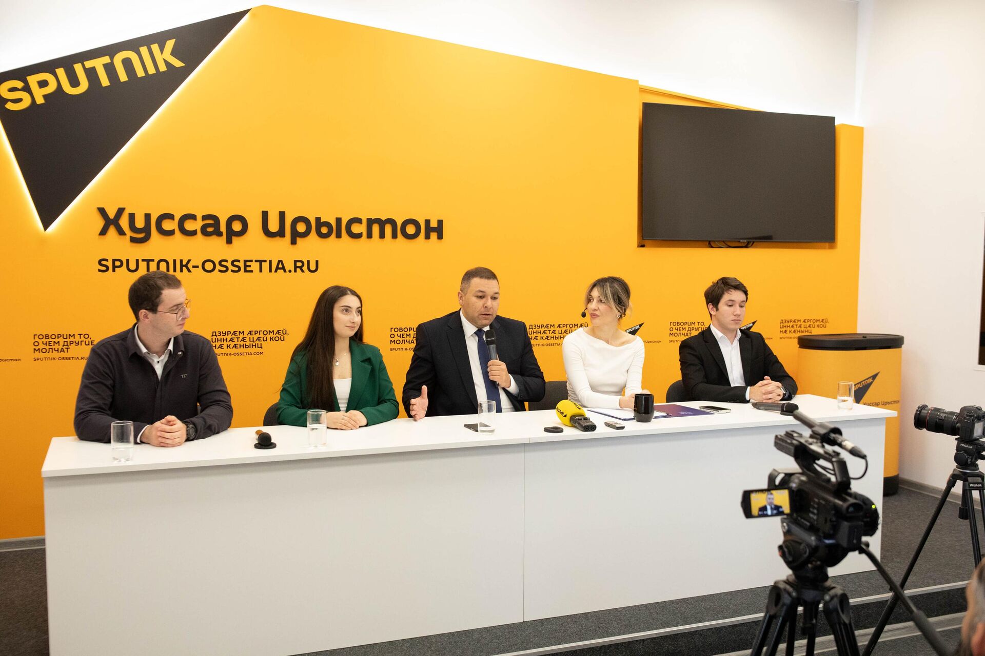 Пресс-конференция с Аланом Тибиловым - Sputnik Южная Осетия, 1920, 26.09.2025