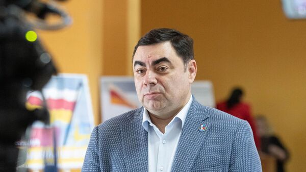 Интервью с замруководителя фонда культурных инициатив при президенте РФ Евгением Мурахвери - Sputnik Южная Осетия