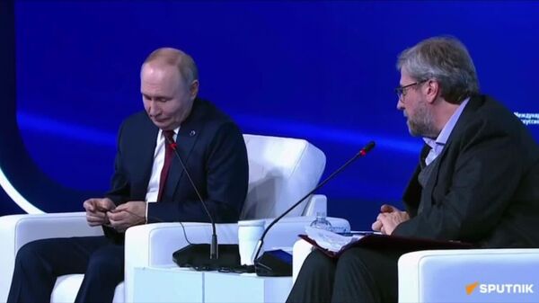 — Владимир Владимирович, зачем вы в Данию столько дронов посылаете? - Sputnik Южная Осетия