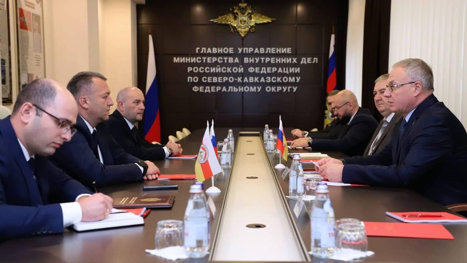 Южная Осетия и СКФО укрепляют взаимодействие в сфере кибербезопасности - Sputnik Южная Осетия, 1920, 09.10.2025