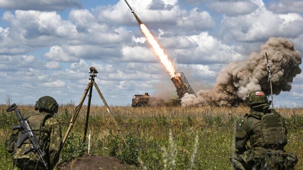288-я гвардейская артиллерийская бригада группировки войск Запад - Sputnik Южная Осетия