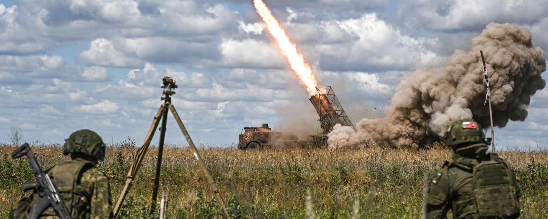 288-я гвардейская артиллерийская бригада группировки войск Запад - Sputnik Южная Осетия, 1920, 06.11.2025