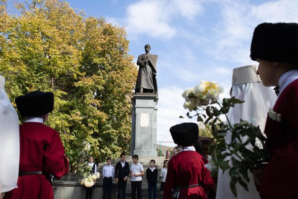 Мероприятие, посвященное 166-летию Коста Хетагурова - Sputnik Южная Осетия