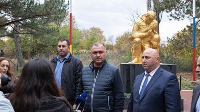 Памятник воинам, павшим в годы Великой Отечественной войны. Село Фазыкау (Уелит), знаурский район, Южная Осетия.