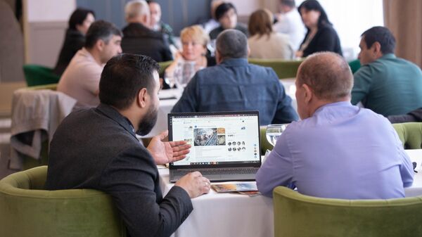 Второй бизнес-семинар с участием представителей из Челябинской области в Цхинвале - Sputnik Южная Осетия