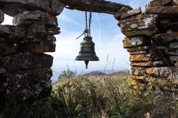 Святилище на горе Усанет Святилище на горе Усанет - Sputnik Южная Осетия