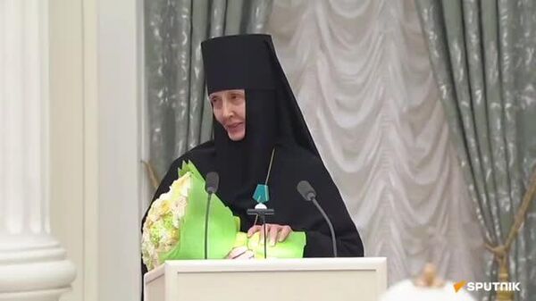 Игумения Гавриила из белорусского города Гродно поздравила россиян с праздником Казанской божьей матери и с Днем народного единства - Sputnik Южная Осетия