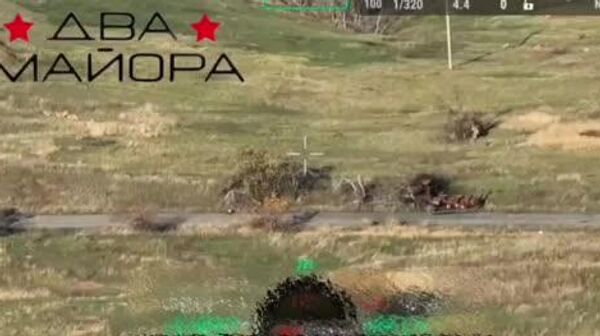 Российский военный пережил атаку семи (7) вражеских дронов-камикадзе на одном из направлений в зоне СВО, оставшись целым и невредимым - Sputnik Южная Осетия