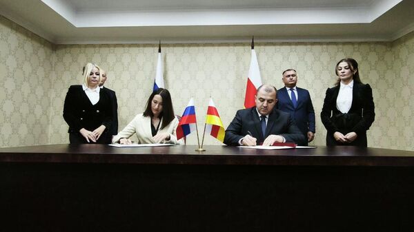 Визит делегации ФТС России в Южную Осетию - Sputnik Южная Осетия