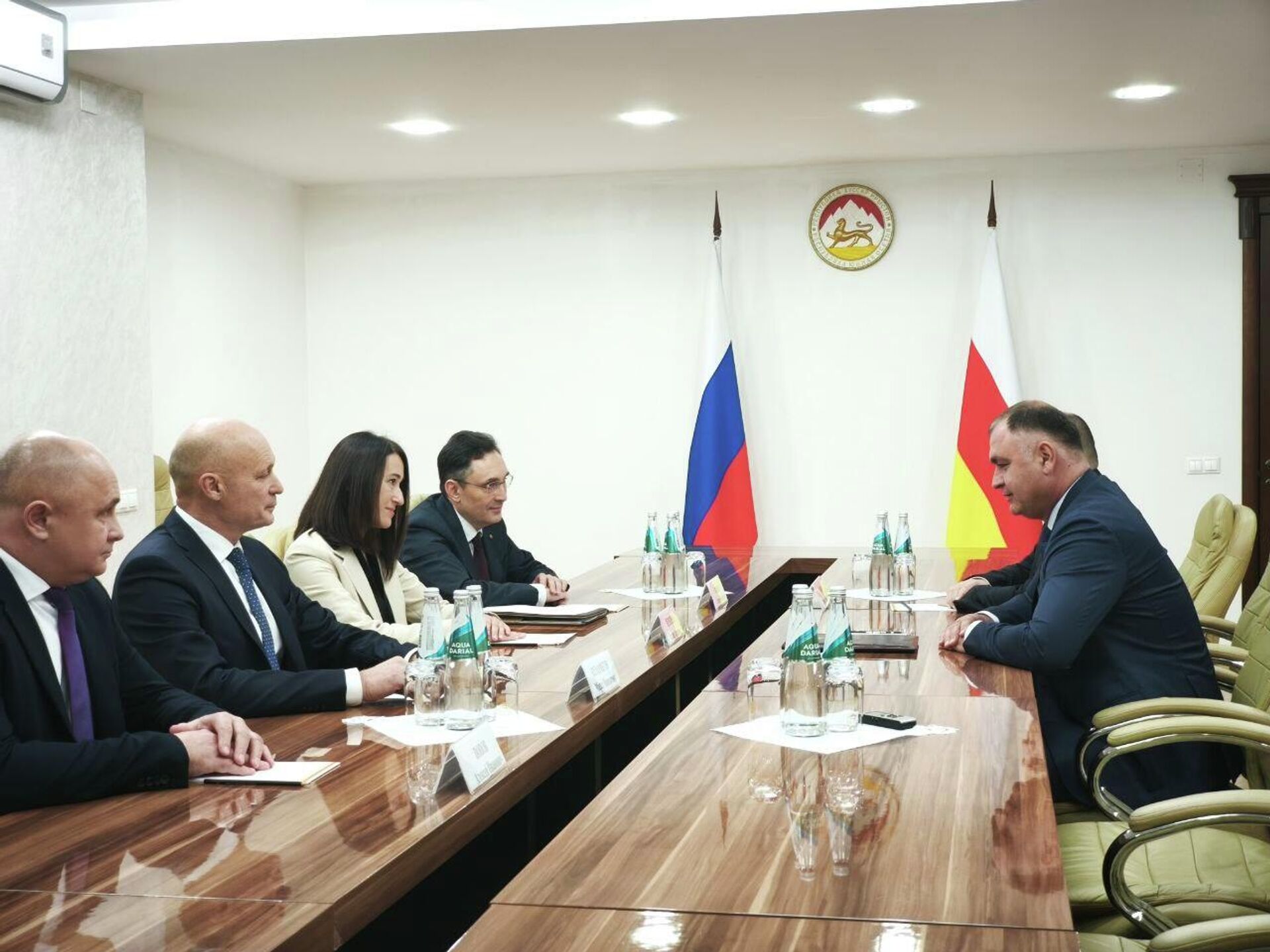 Визит делегации ФТС России в Южную Осетию - Sputnik Южная Осетия, 1920, 07.11.2025