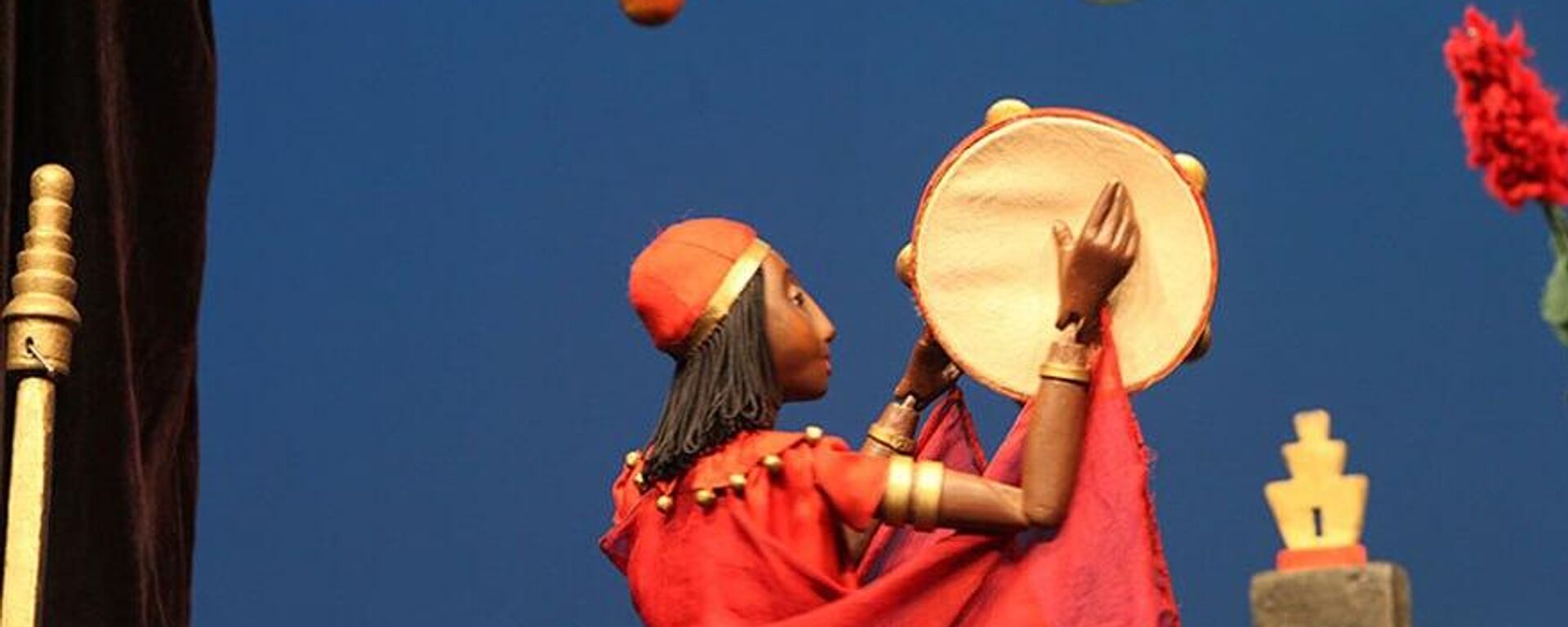 Сцена из спектакля Необыкновенный концерт Государственного академического Центрального театра кукол имени С.В. Образцова. Режиссер - Сергей Владимирович Образцов. - Sputnik Южная Осетия, 1920, 15.11.2025