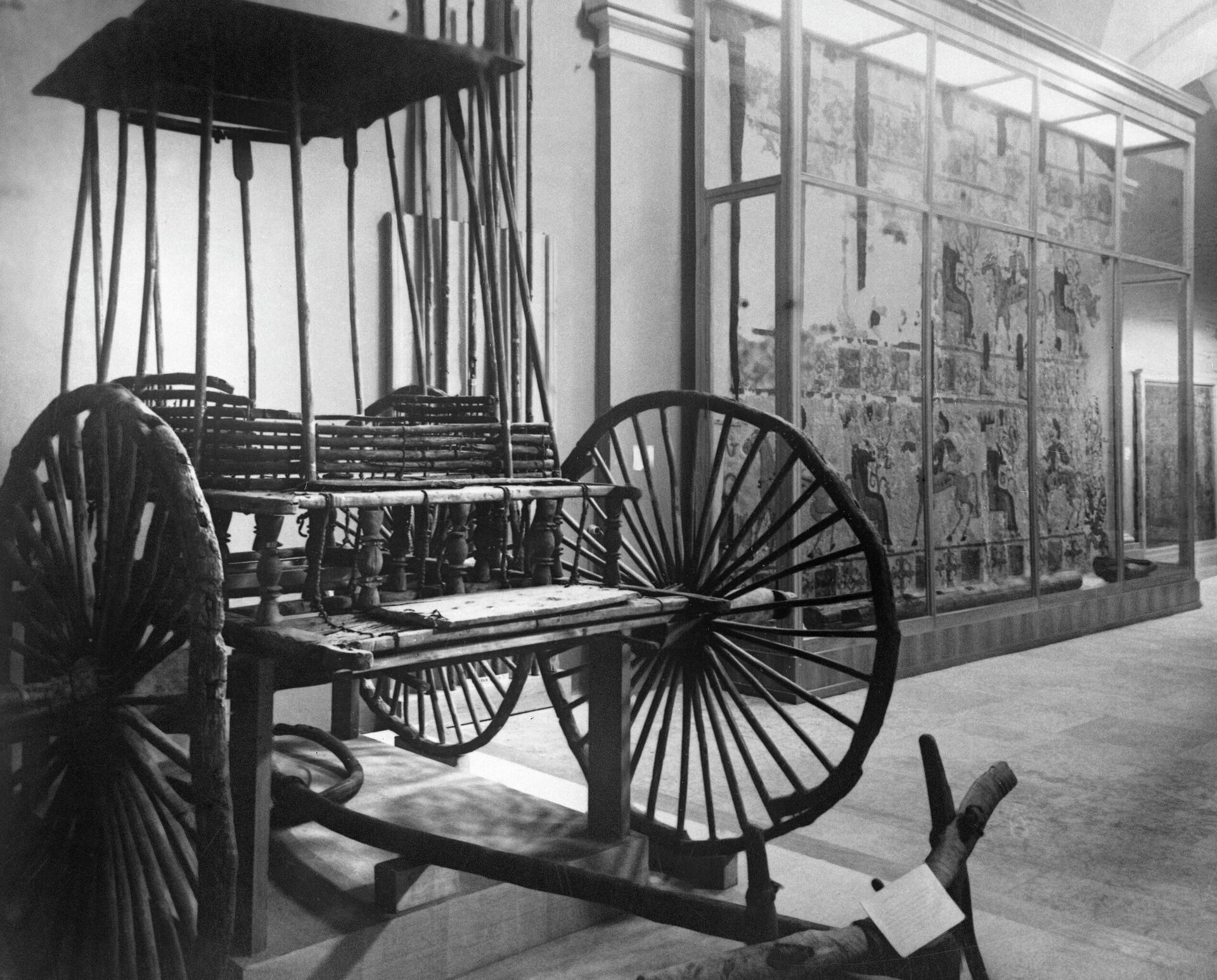 Древнейший в мире войлочный ковер. Государственный Эрмитаж. - Sputnik Южная Осетия, 1920, 18.11.2025