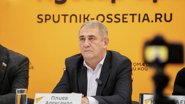 Видеомост с Виталием Назаренко - Sputnik Южная Осетия