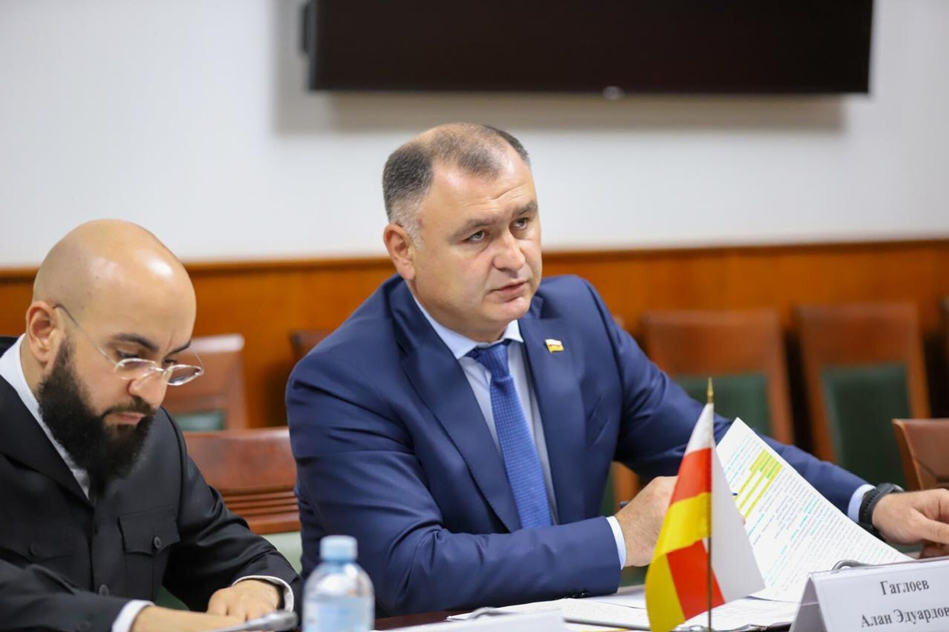 Встреча президента Республики Южная Осетия Алана Гаглоева и министра здравоохранения России Михаила Мурашко - Sputnik Южная Осетия, 1920, 21.11.2025