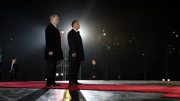 Государственный визит президента Владимира Путина в Киргизию - Sputnik Южная Осетия