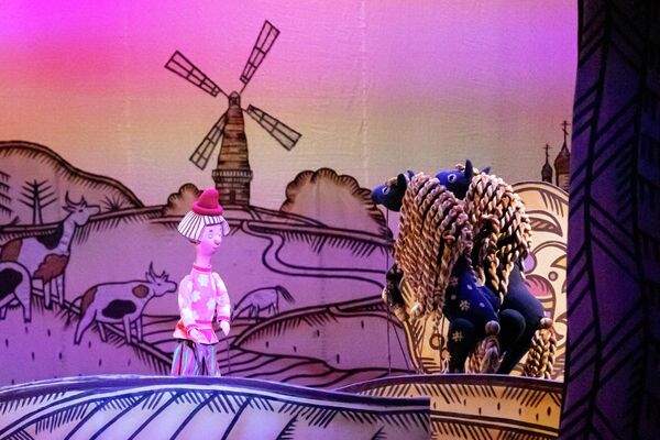 Спектакль &quot;Конек-Горбунок&quot; в Госдрамтеатре им. К. Хетагурова - Sputnik Южная Осетия