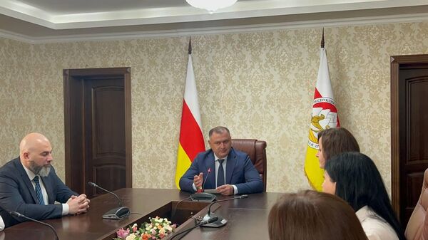 Гаглойты Алан фембæлд конкурс Навигаторы детства-йы лауреаттимæ - Sputnik Хуссар Ирыстон