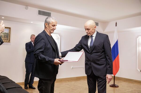 Награждение участников СВО в посольстве РФ - Sputnik Южная Осетия