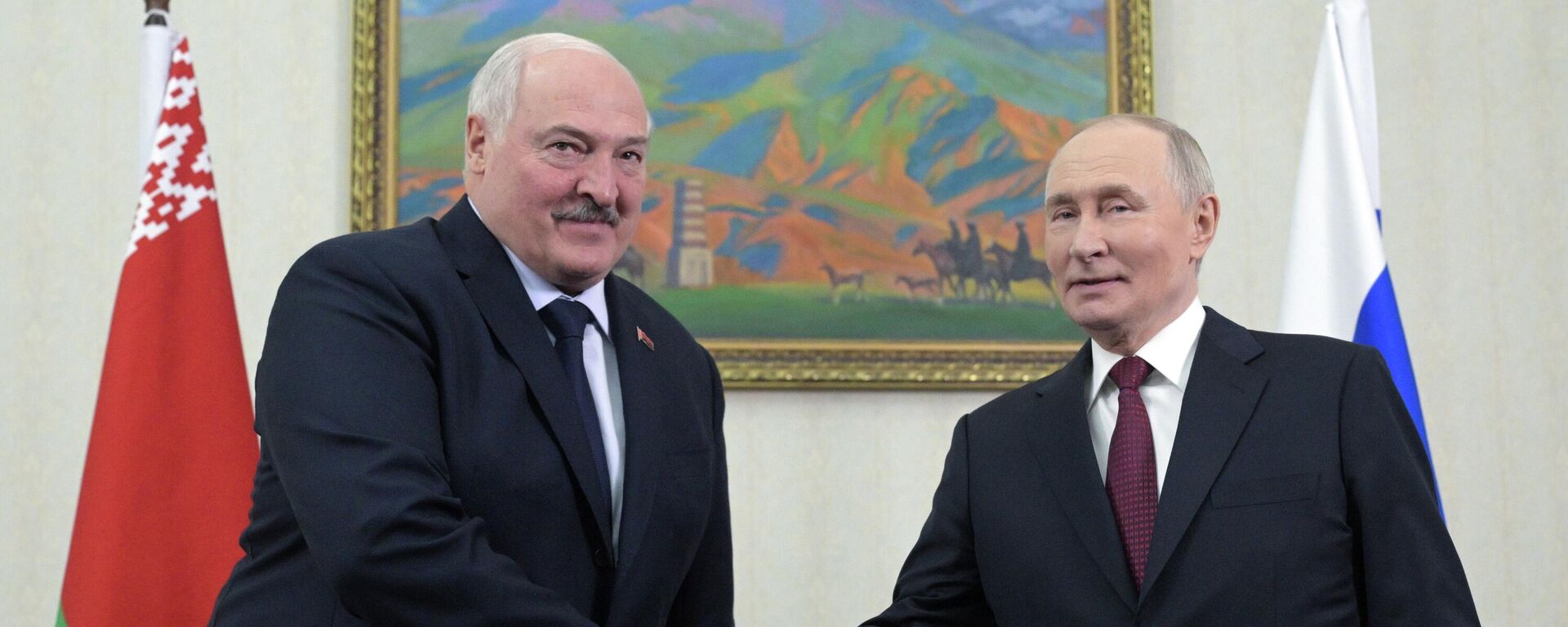 Государственный визит президента Владимира Путина в Киргизию. День второй - Sputnik Южная Осетия, 1920, 26.11.2025