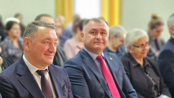 Торжественное мероприятие в честь юбилея школы №11 в Цхинвале  - Sputnik Южная Осетия