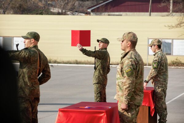 Церемония приведения к военной присяге новобранцев в Южной Осетии - Sputnik Южная Осетия