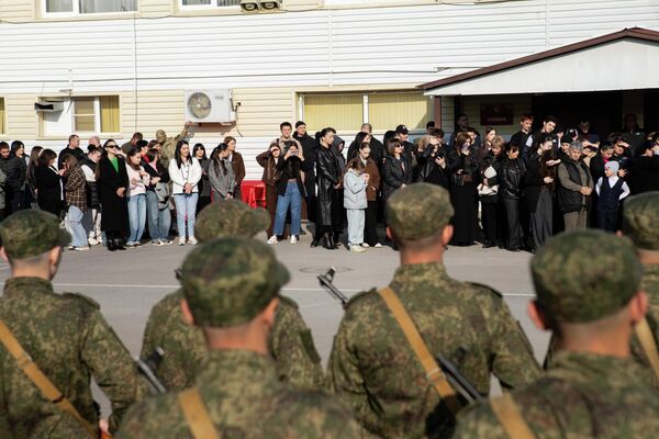 Церемония приведения к военной присяге новобранцев в Южной Осетии - Sputnik Южная Осетия