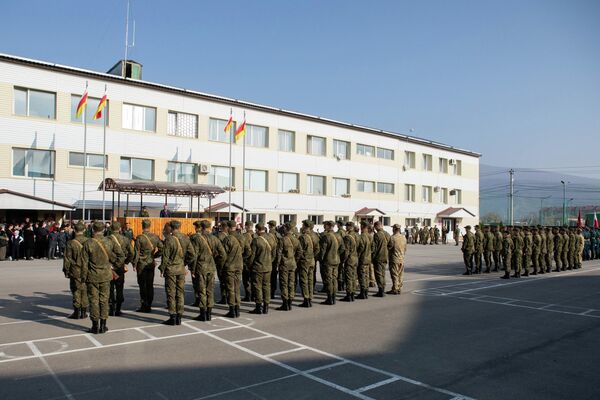 Церемония приведения к военной присяге новобранцев в Южной Осетии - Sputnik Южная Осетия