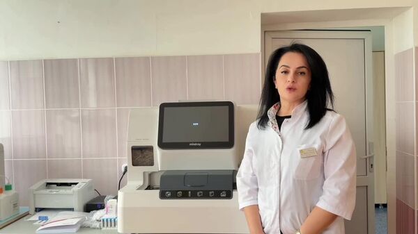 Российские специалисты завершили ввод в эксплуатацию 9 новых современных анализаторов в РММЦ - Sputnik Южная Осетия