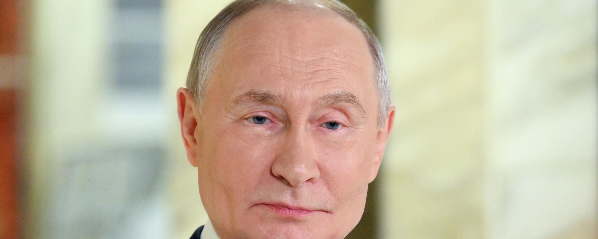 Президент Владимир Путин принял участие в инвестиционном форуме ВТБ Россия зовет! - Sputnik Южная Осетия, 1920, 04.12.2025