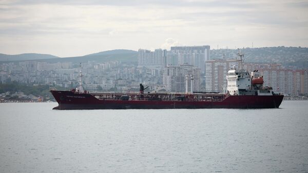 Танкер для перевозки нефтепродуктов. Архивное фото - Sputnik Южная Осетия