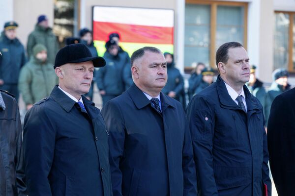 Торжественная церемония передачи спецтехники МЧС России в дар южноосетинским коллегам  - Sputnik Южная Осетия