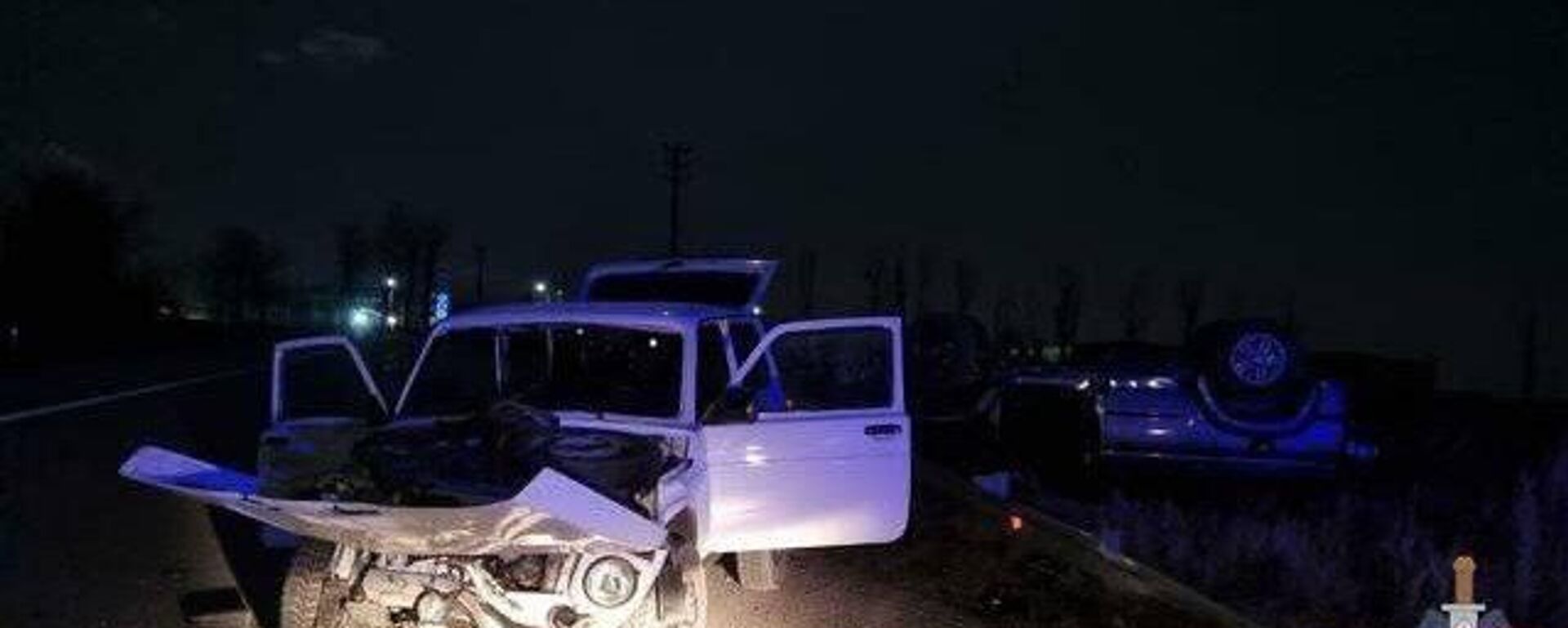 ДТП, в котором пострадали пять человек, произошло сегодня вечером на дороге Цхинвал-Дменис - Sputnik Южная Осетия, 1920, 04.12.2025
