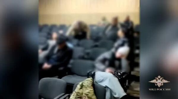 Задержаны 11 подозреваемых в хищении 5,2 млн рублей у военнослужащих армии России, убывших на СВО, сообщает официальный представитель МВД Ирина Волк - Sputnik Южная Осетия